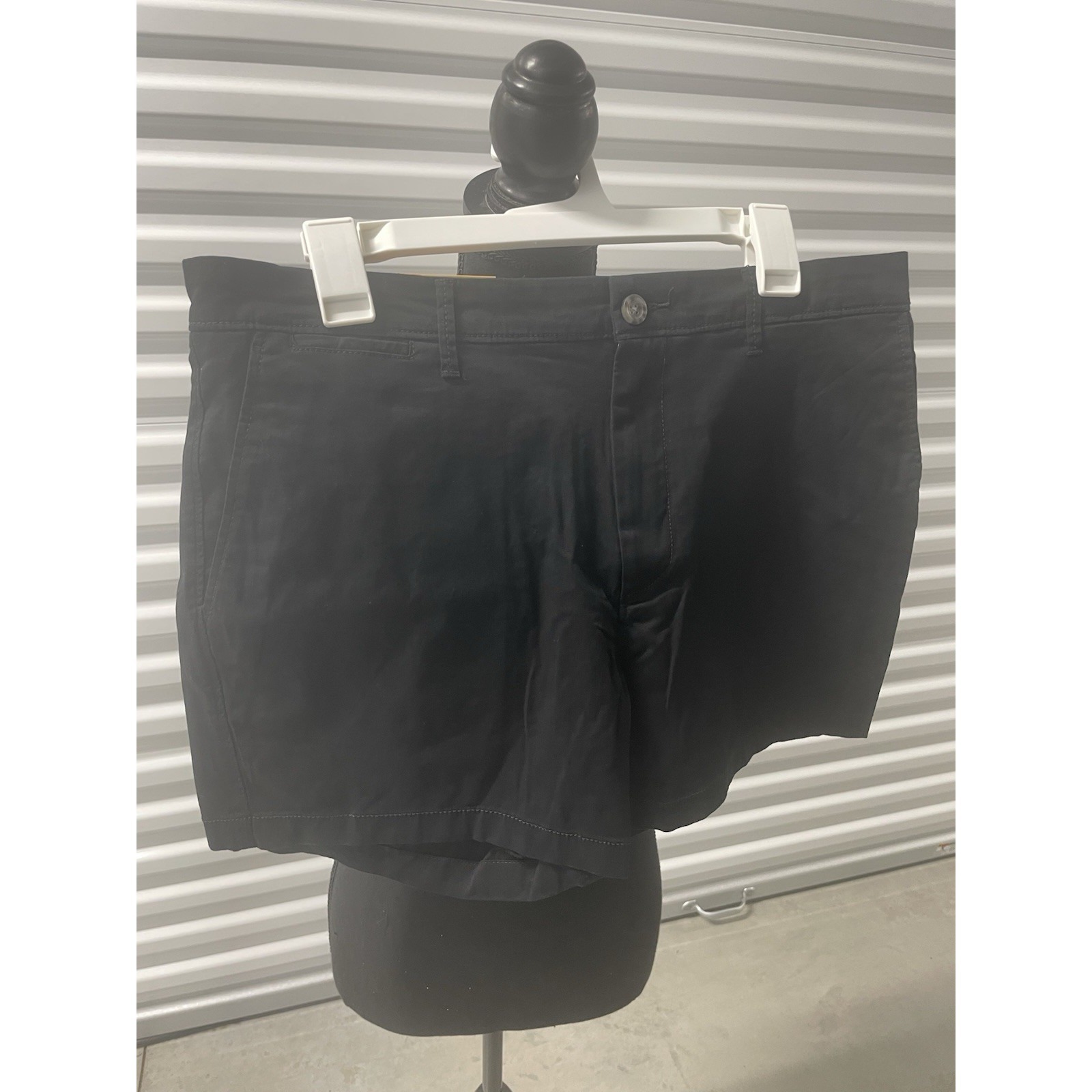 Goodfellow & Co Men's 32" Flat Front Shorts